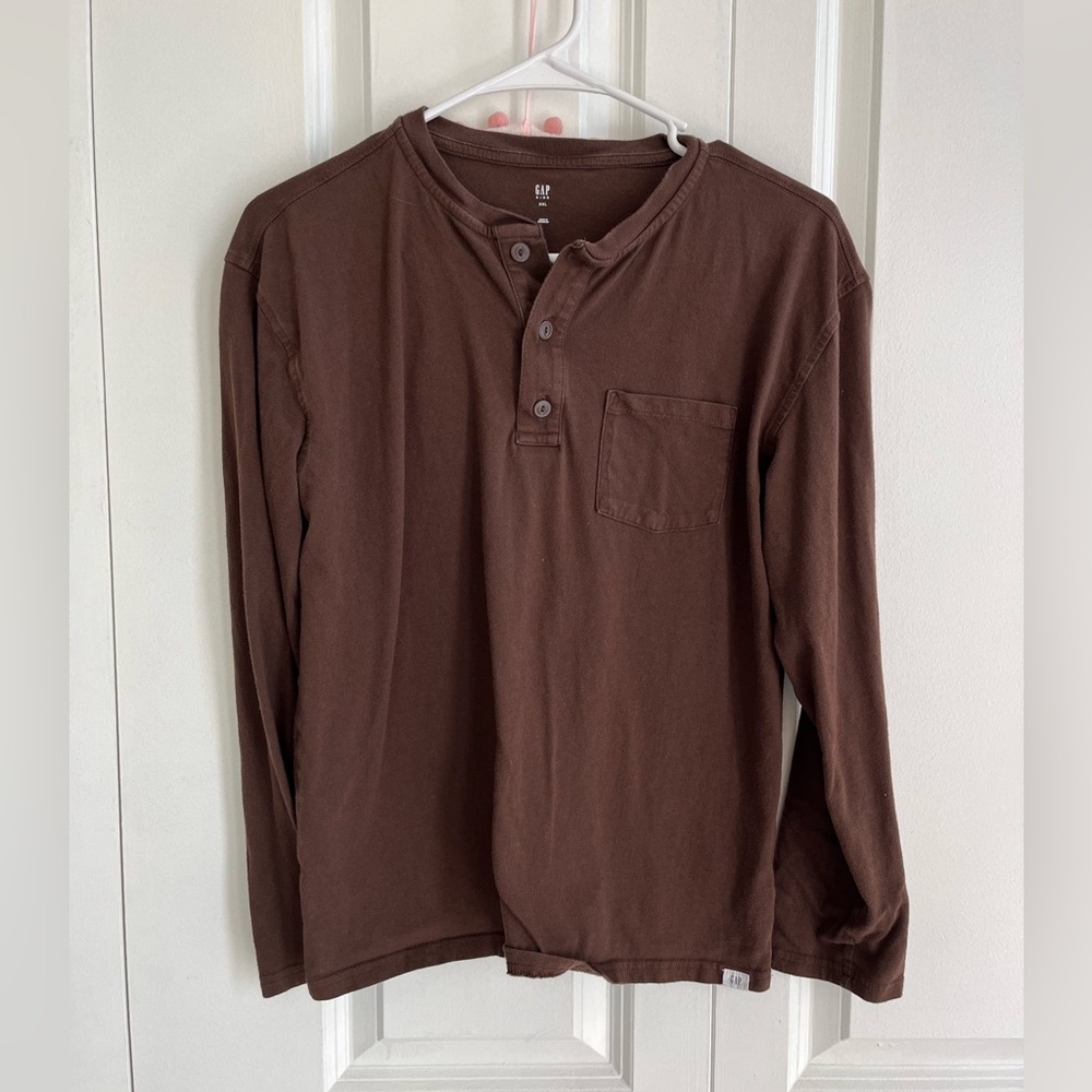 Gap Brown Long Sleeve T-Shirt - Kids XXL (Similar to Women’s S)